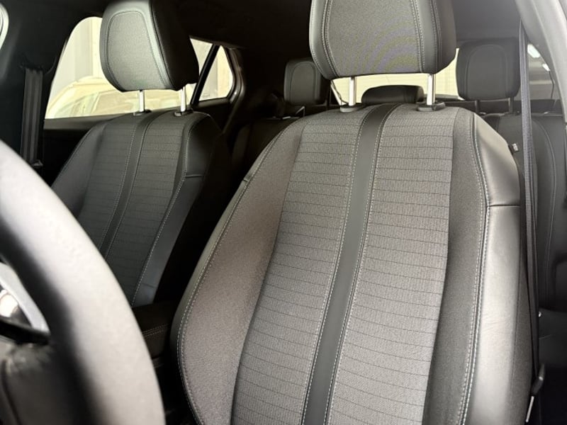 Peugeot 2008 PURETECH 130 4X2 1.2 2023 - Imagen 9 de 9