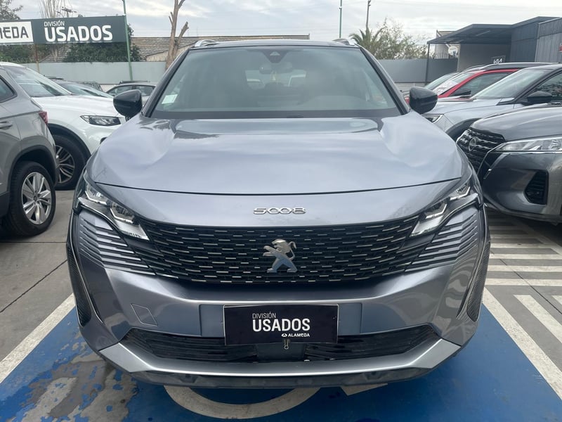 Peugeot 5008 THP 165 1.6 AUT 2024 - Imagen 3 de 9