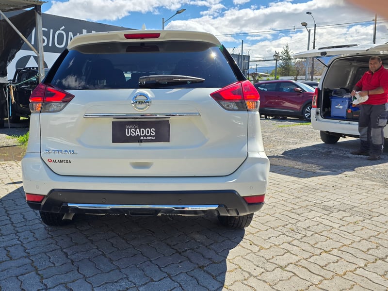Nissan X TRAIL SENSE CVT 2.5 2019 - Imagen 4 de 19