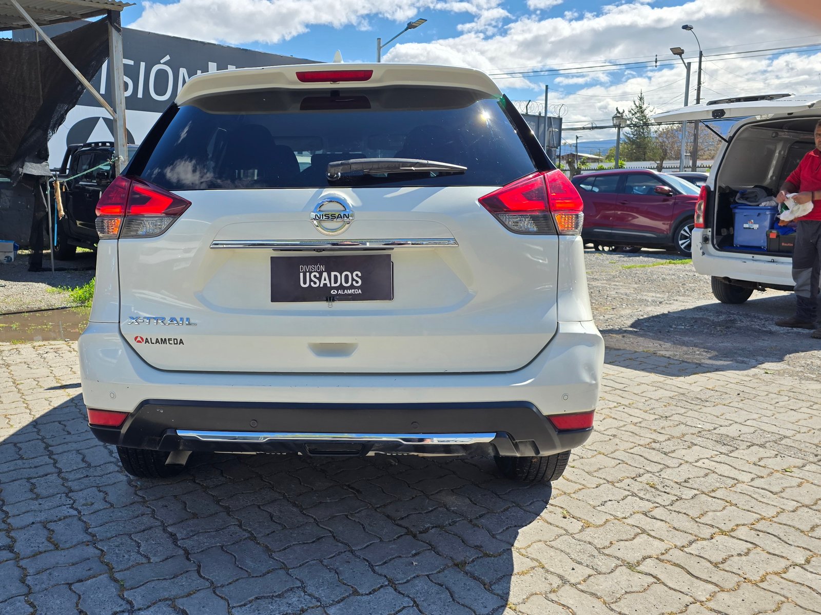 Nissan X TRAIL SENSE CVT 2.5 2019 - Foto 4 de 19
