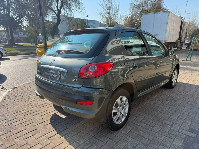 Peugeot 207 COMPACT ONE LINE 1.4 2009 - Imagen 6 de 9