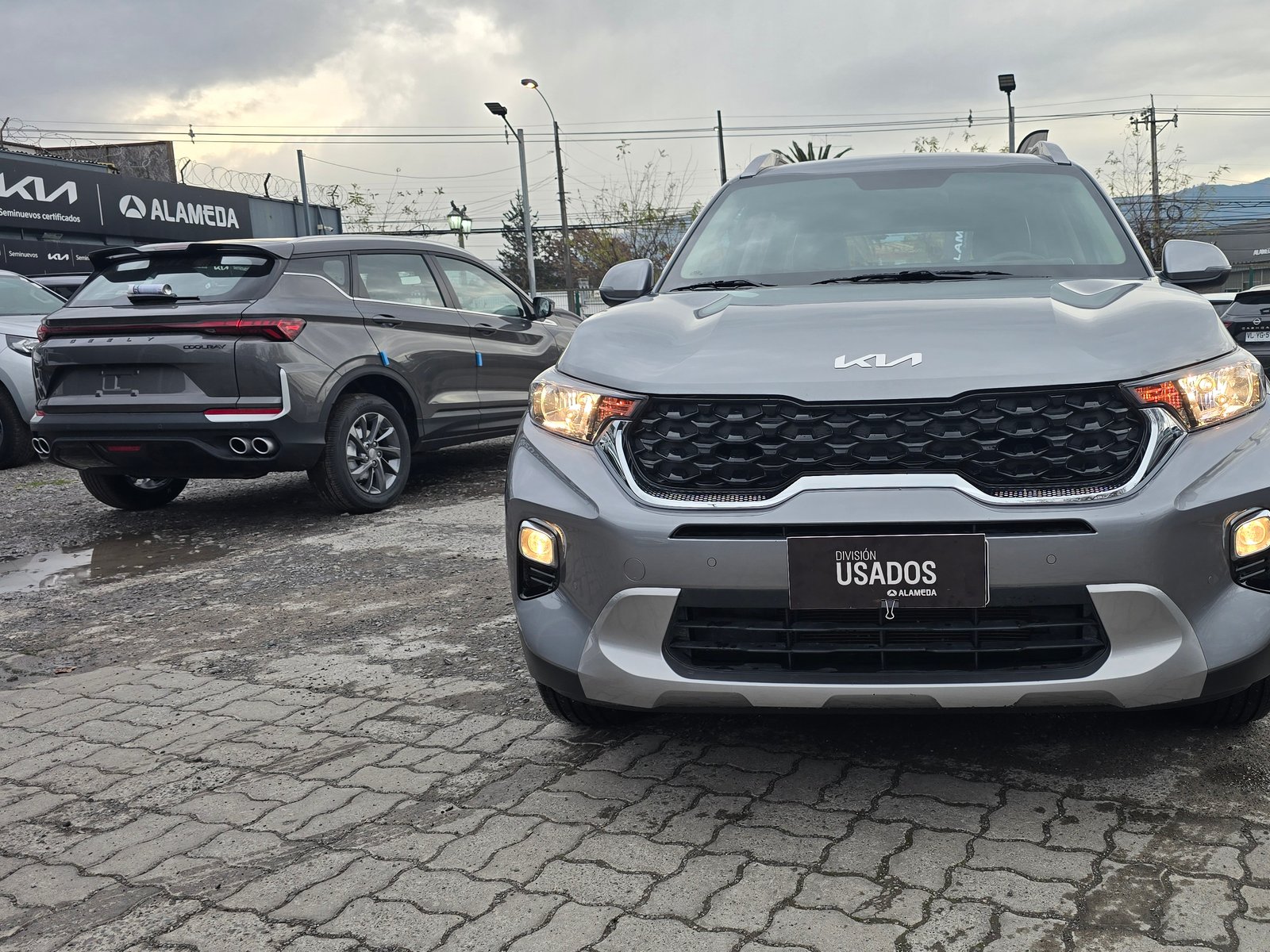 Kia SONET EX 1.5 2023 - Foto 2 de 9
