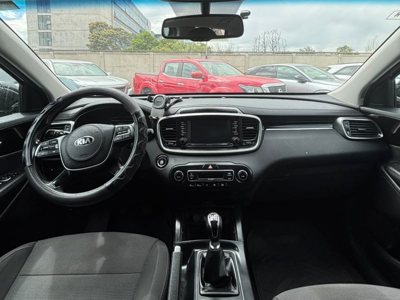 Kia SORENTO EX 2.4 2018 - Imagen 6 de 6