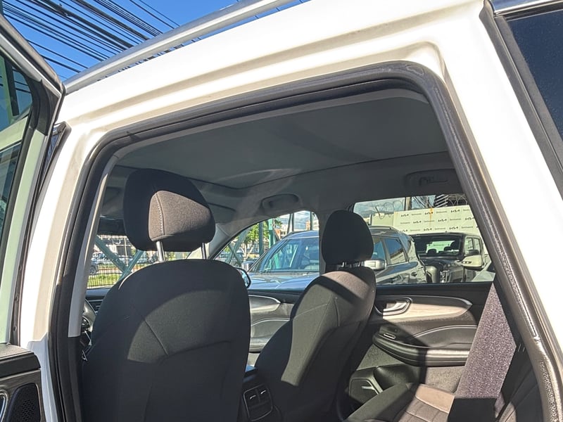 MG RX5 DCT 1.5 AUT 2024 - Imagen 3 de 5