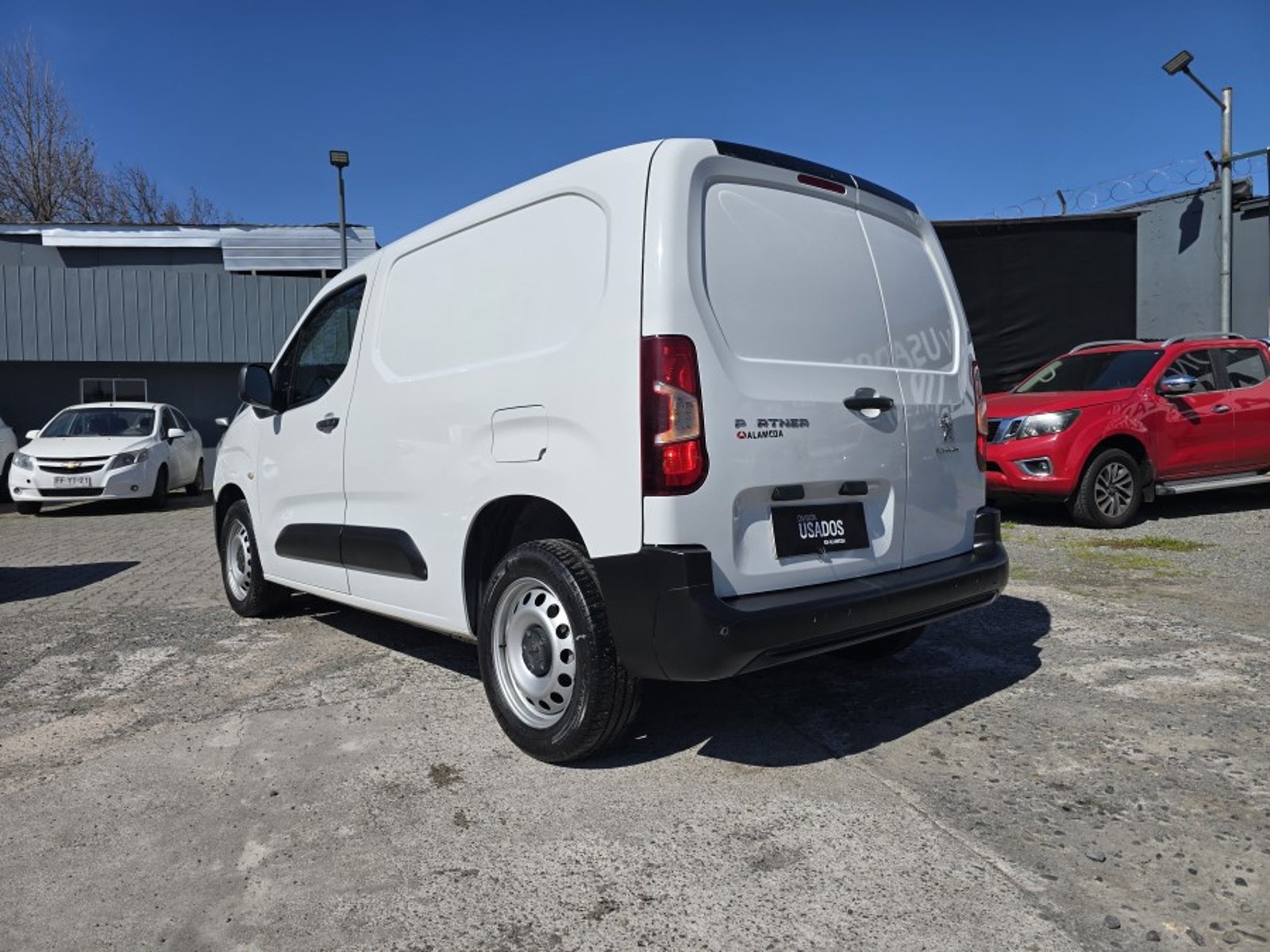 Peugeot PARTNER L1 BLUE HDI 100 1.5 2024 - Foto 2 de 8
