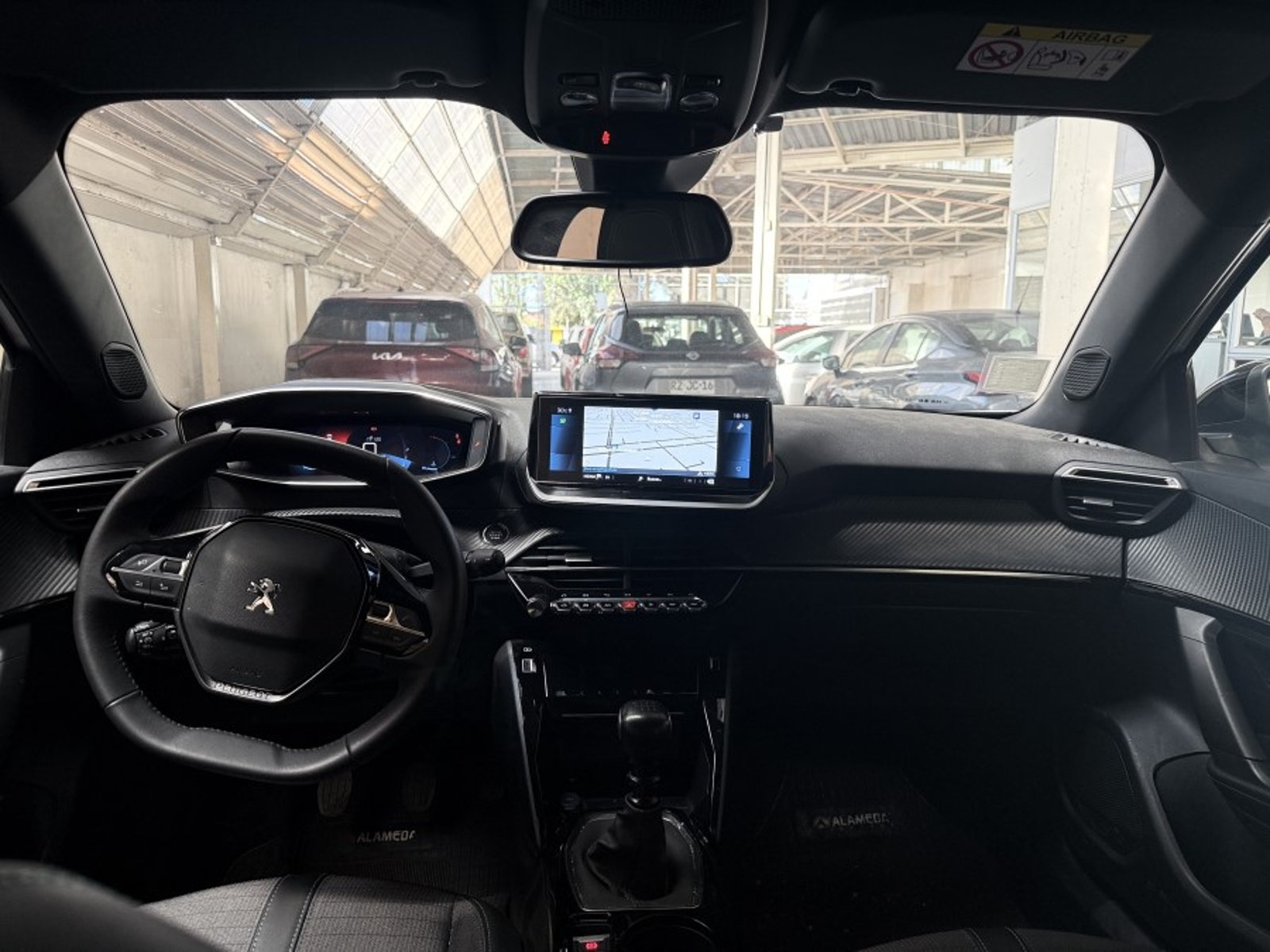 Peugeot 2008 PURETECH 130 4X2 1.2 2023 - Imagen 7 de 9