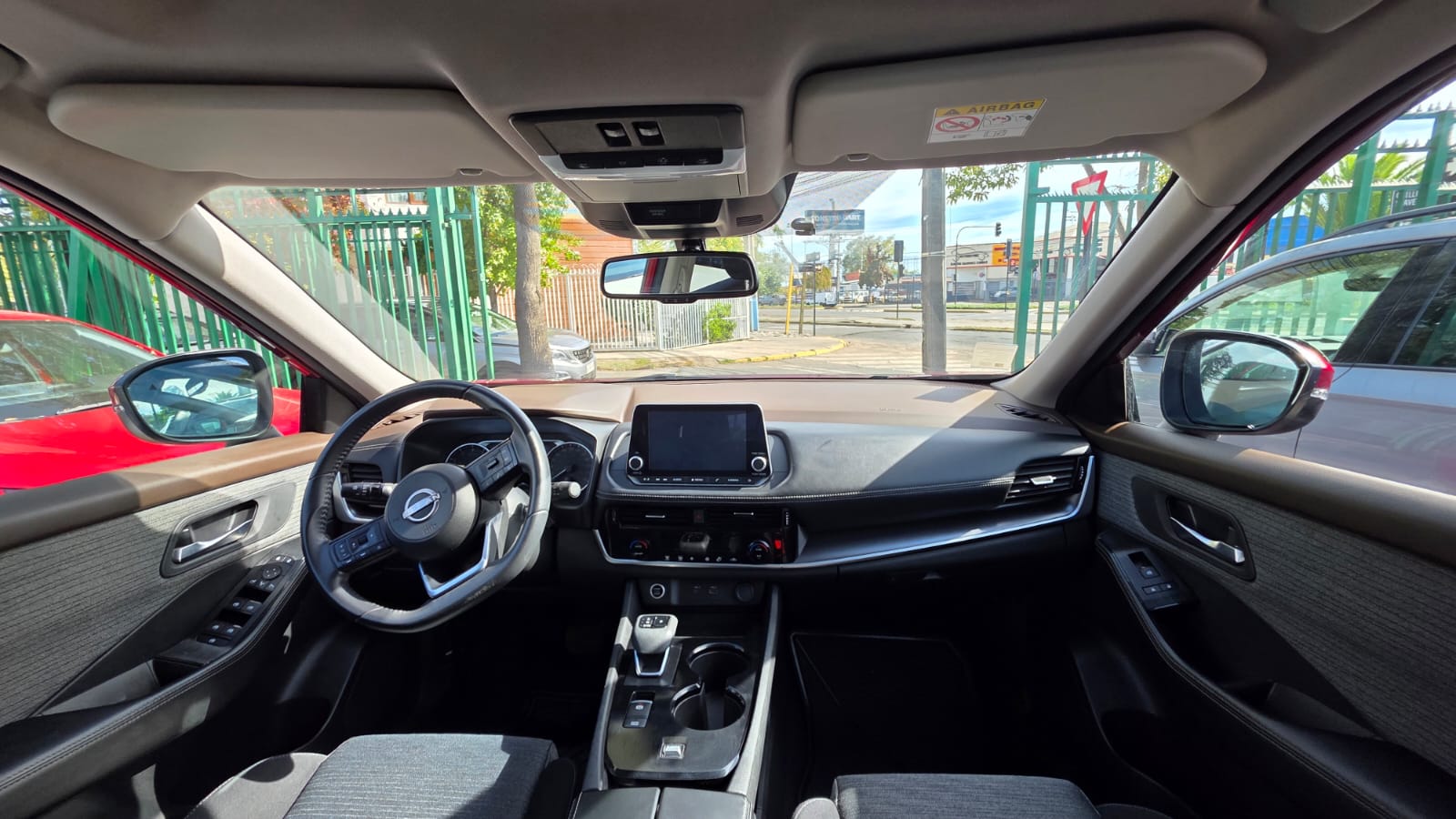 Nissan X TRAIL 4X2 7P CVT 2.5 2024 - Imagen 12 de 12