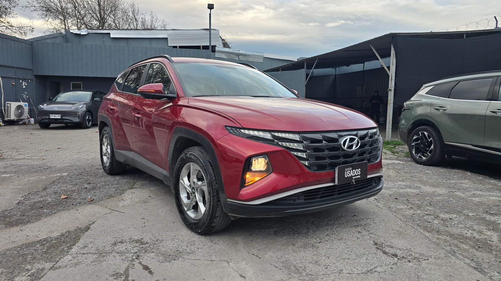 Hyundai TUCSON NX4 MPI 2.0 2023 - Imagen 3 de 9