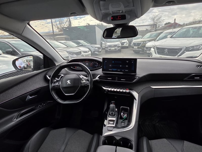 Peugeot 5008 BLUEHDI 130 1.5 AUT 2023 - Imagen 3 de 7