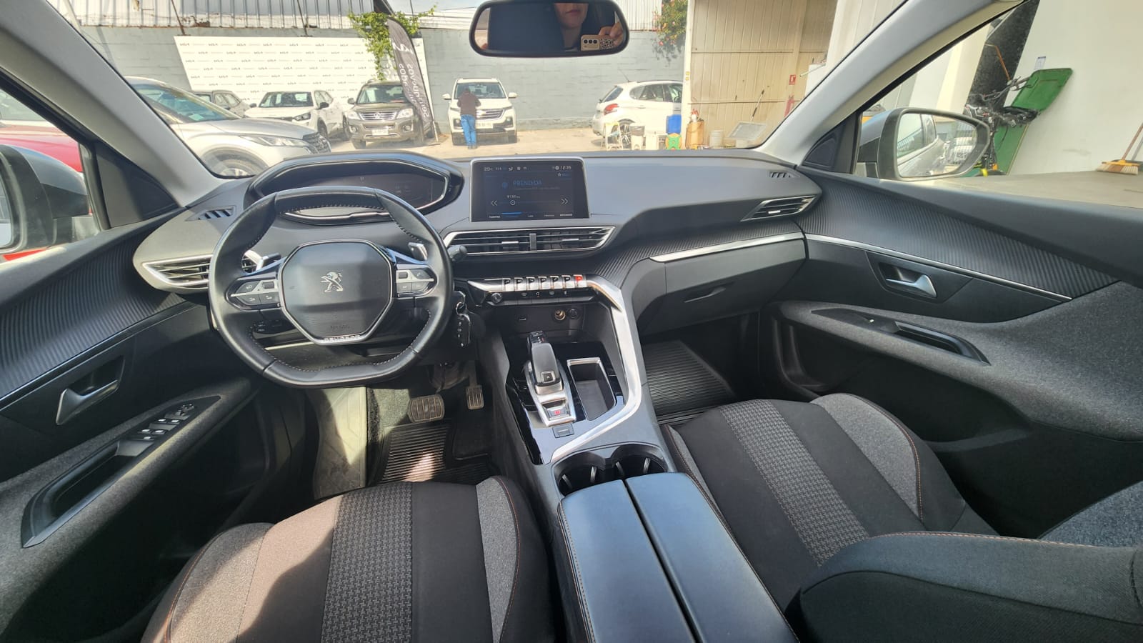 Peugeot 3008 ACTIVE AT 2021 - Imagen 3 de 8