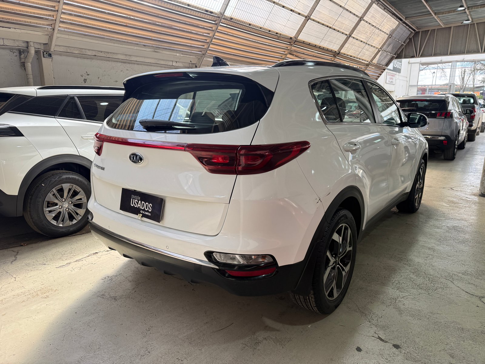 Kia SPORTAGE 2.0 AUT 2019 - Imagen 5 de 9