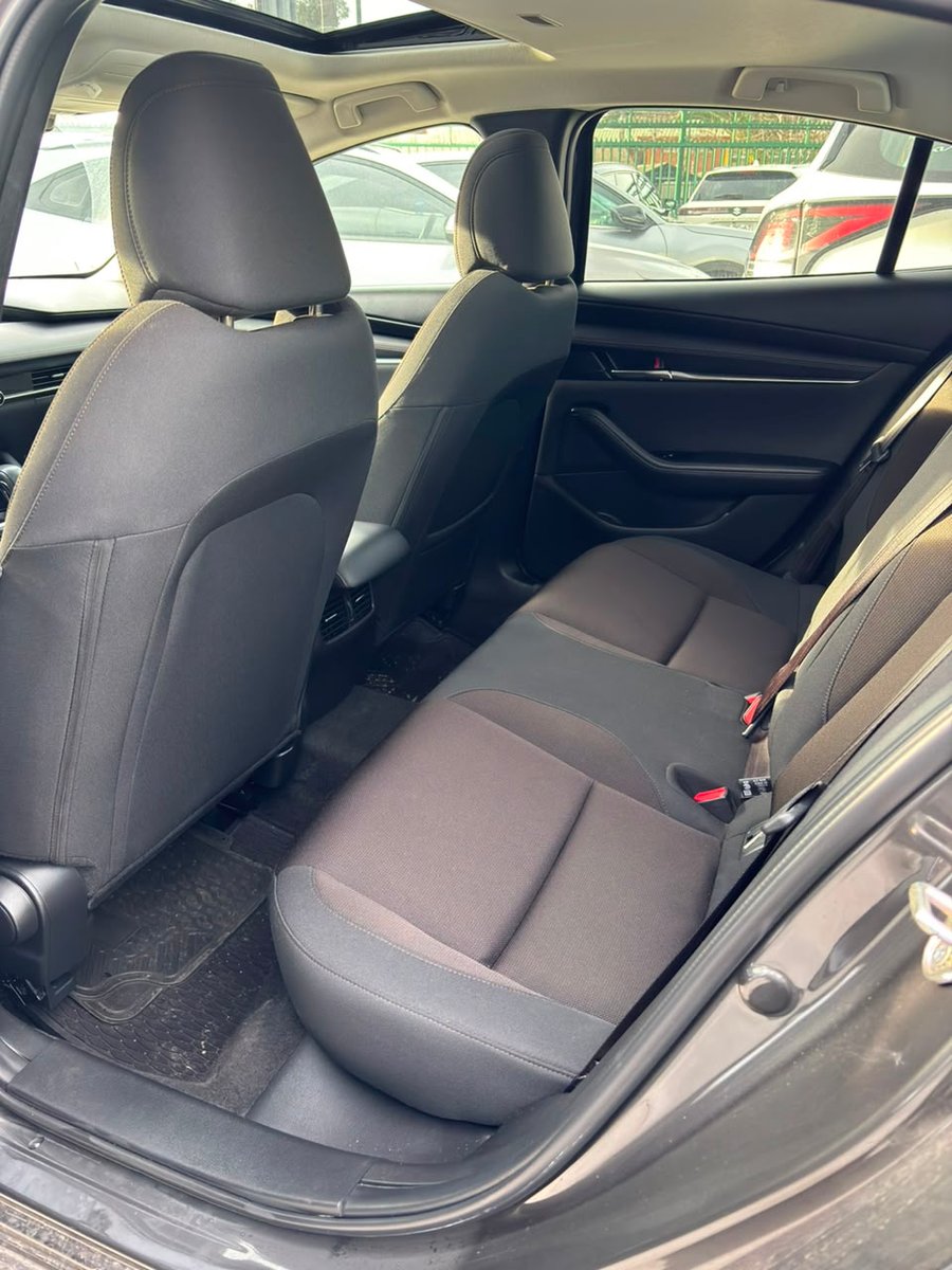 Mazda 3 2WD 2.0 AUT 2025 - Imagen 4 de 7