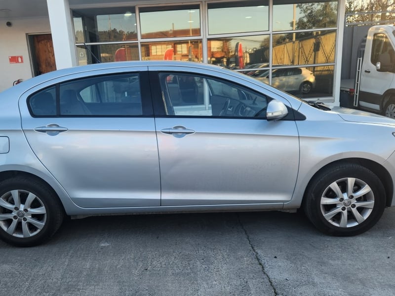 Dongfeng A30 1.6 2018 - Imagen 4 de 6