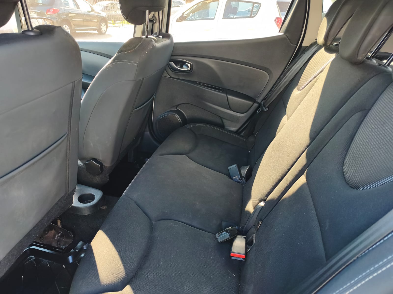 Renault CLIO IV HB 1.2 2019 - Imagen 7 de 7