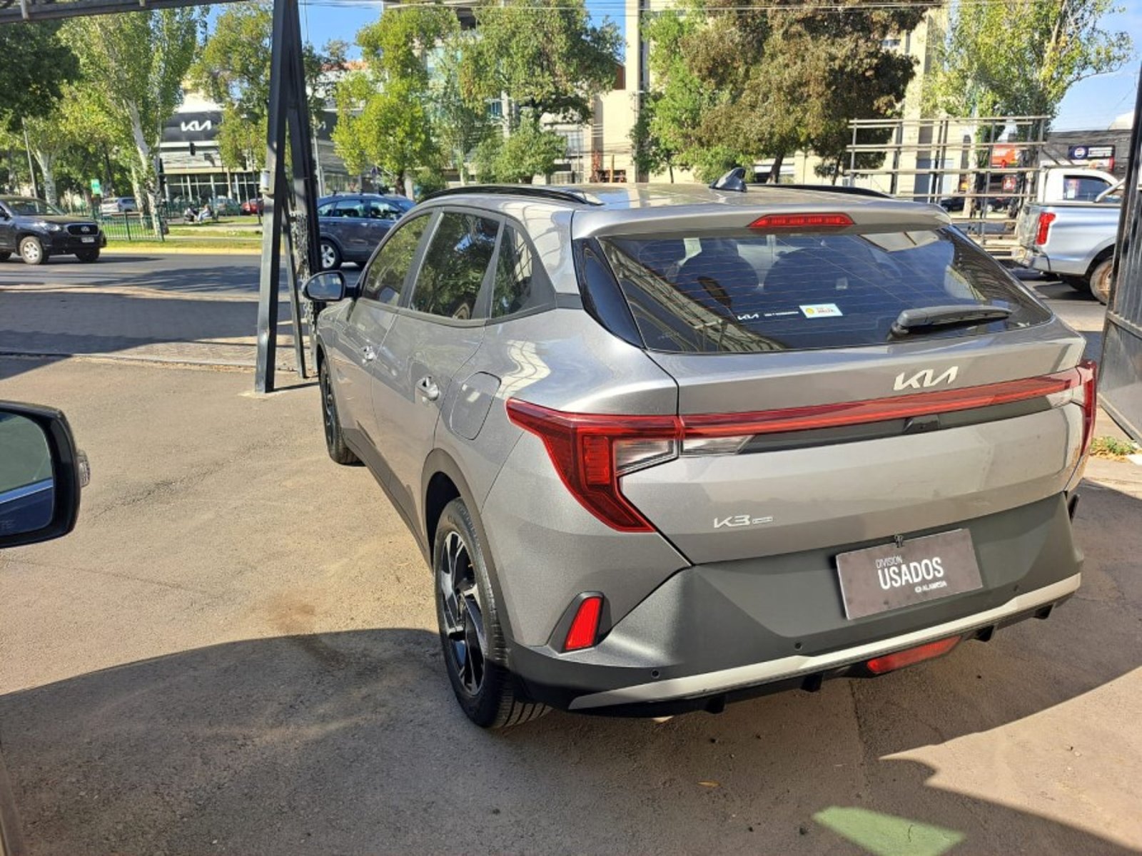 Kia K3 CROSS EX MPI 1.6 2025 - Imagen 5 de 9