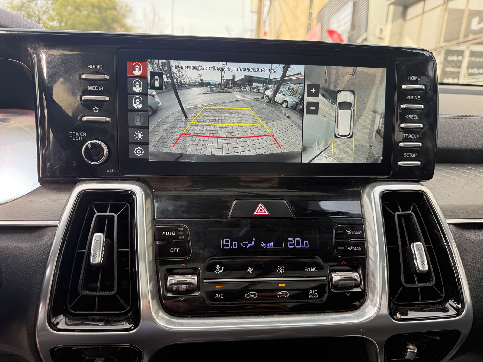 Kia SORENTO 4X4 2.5 AT 2024 - Imagen 15 de 16