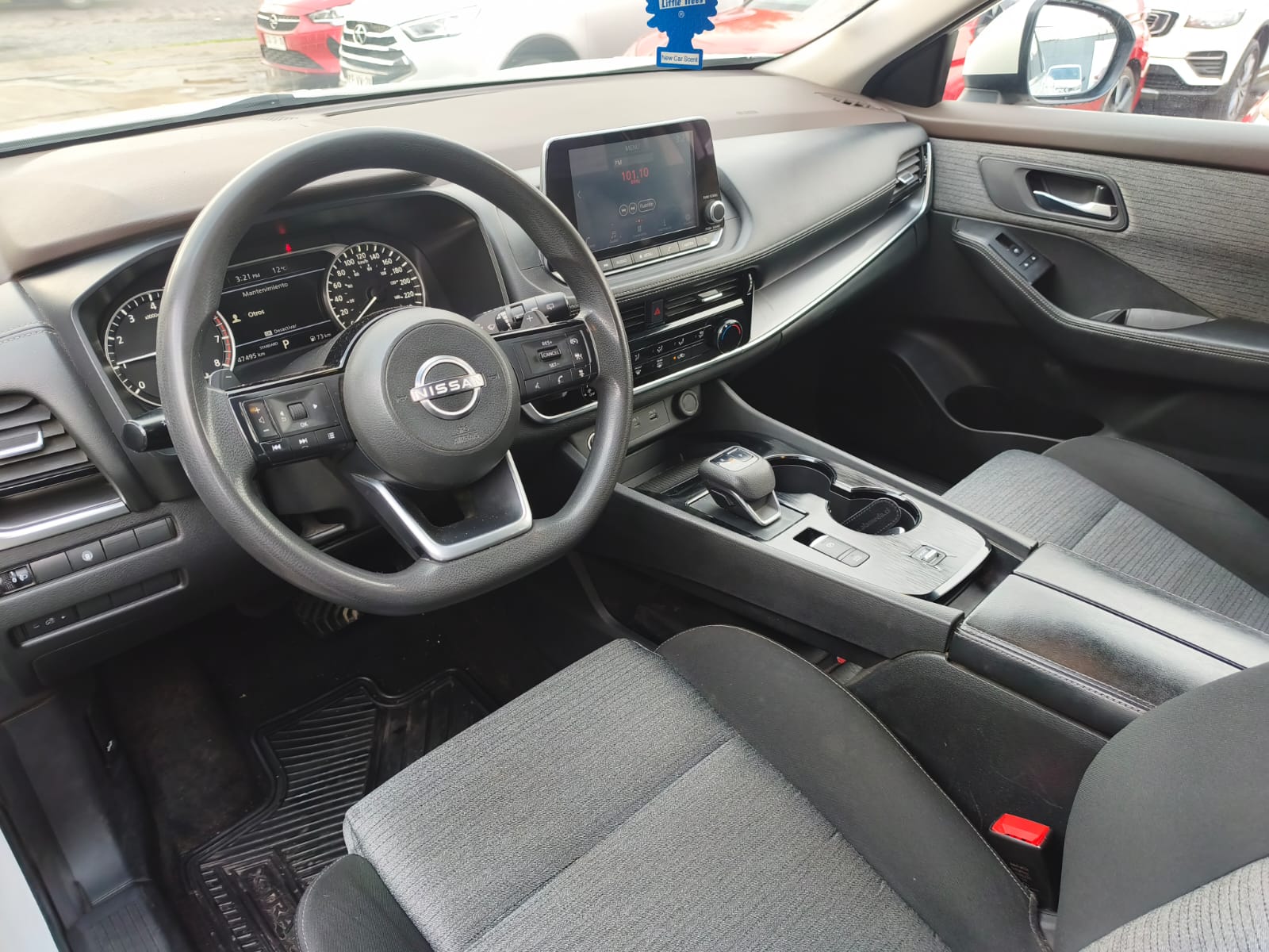 Nissan X TRAIL 4X2 7P CVT 2.5 2023 - Imagen 6 de 10
