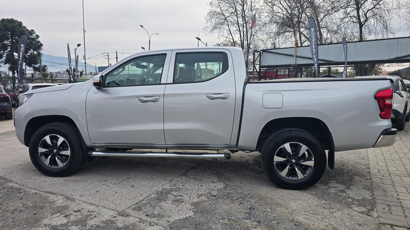 Peugeot LANDTREK 2.2 2025 - Imagen 4 de 11