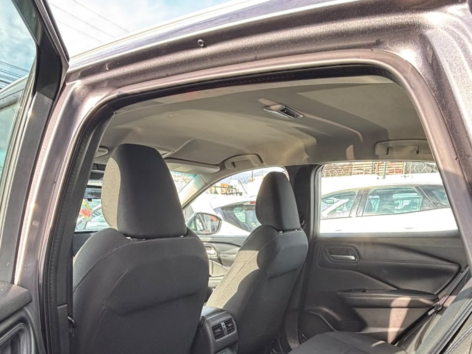 Nissan QASHQAI TURBO 1.3 2023 - Foto 3 de 6