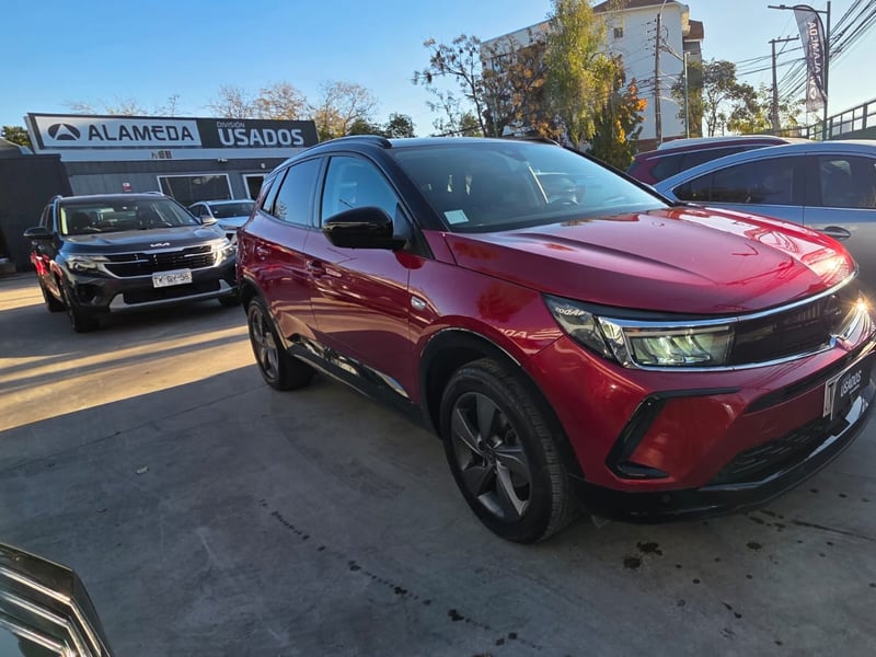 Opel GRANDLAND TD 1.5 AUT 2024 - Imagen 9 de 10