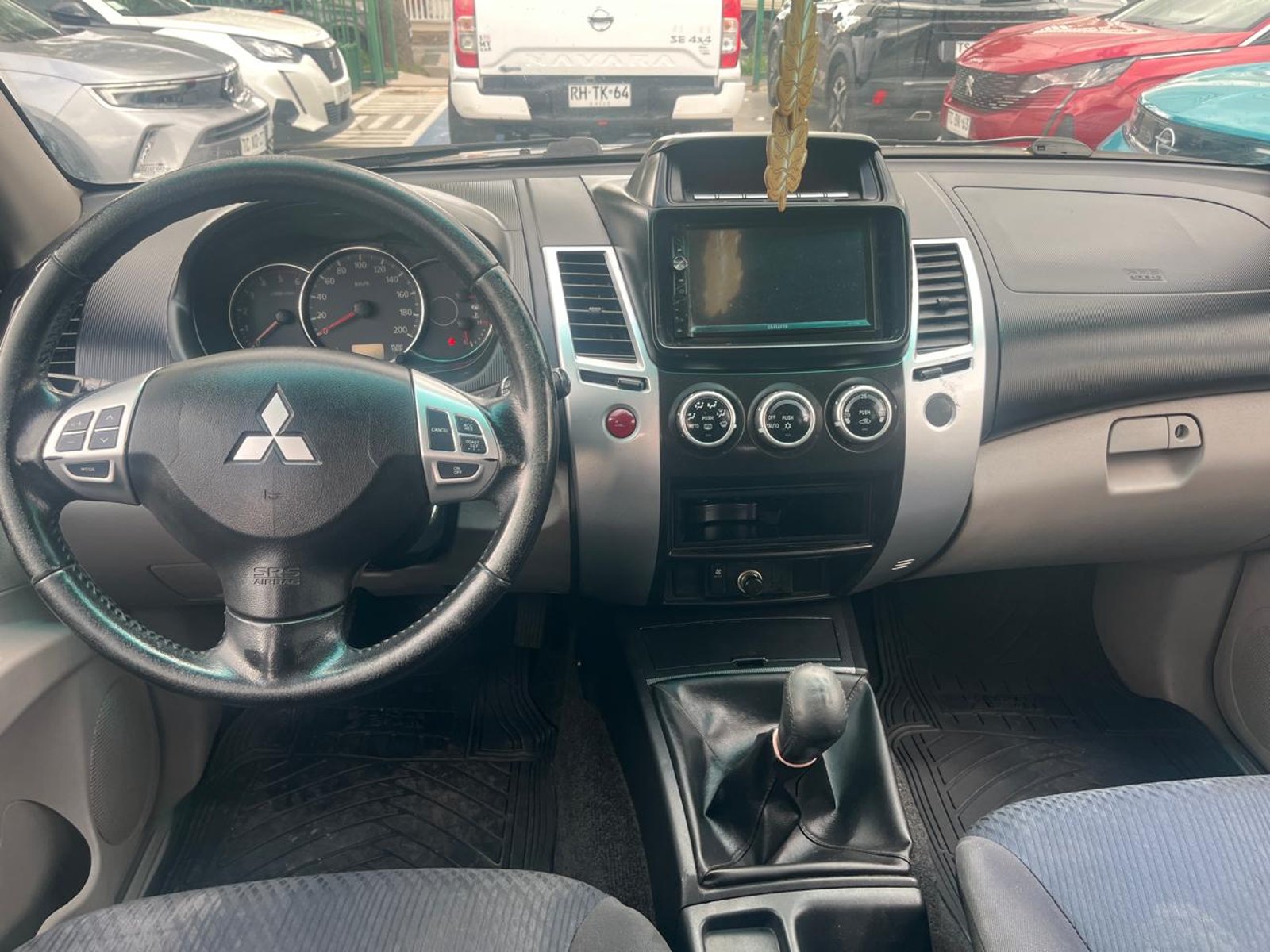 Mitsubishi MONTERO SPORT 2.5 2016 - Foto 4 de 7