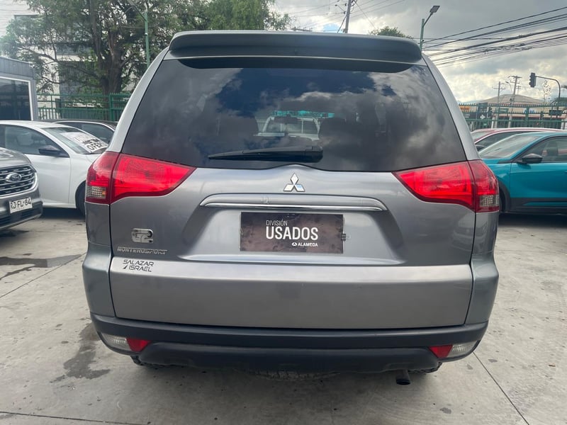 Mitsubishi MONTERO SPORT 2.5 2016 - Imagen 7 de 7