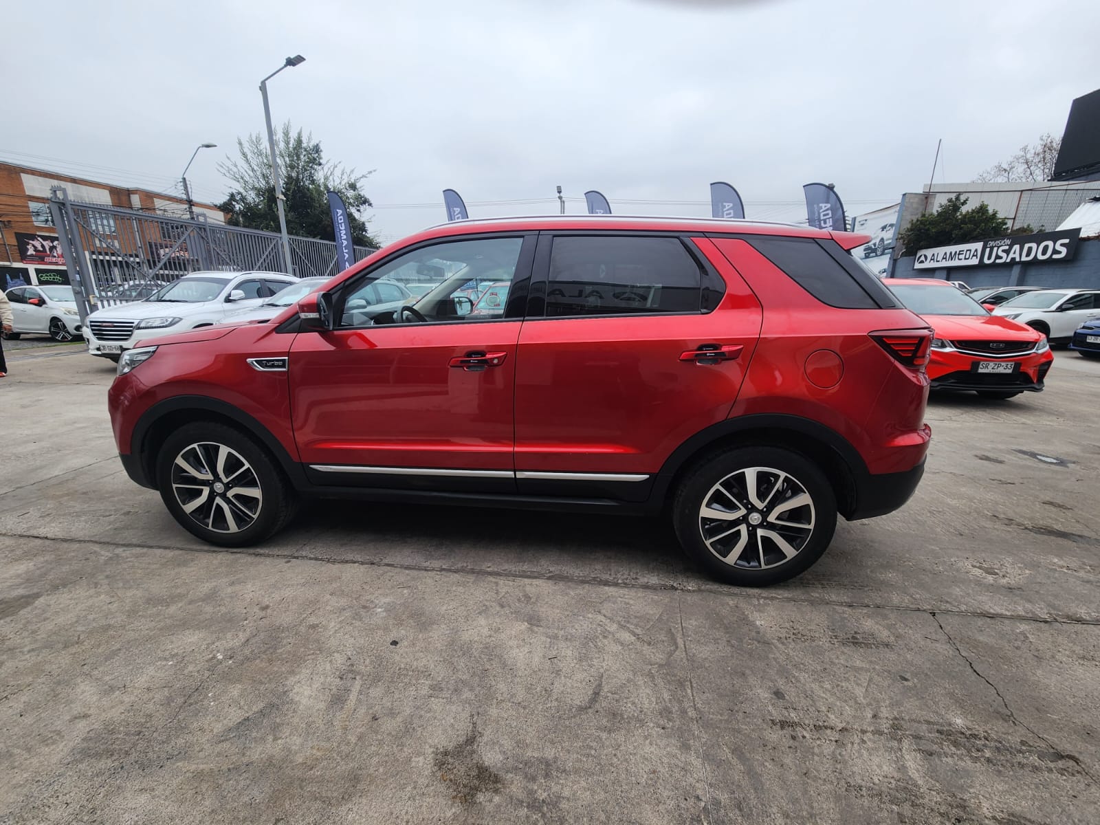 Changan CS55 LUXURY 1.5 2024 - Imagen 4 de 10