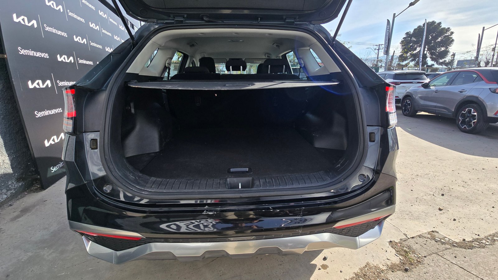 Kia SPORTAGE EX 2.0L 2025 - Imagen 5 de 9