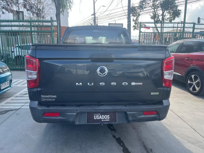SsangYong MUSSO GRAND 2.2 2022 - Imagen 6 de 8
