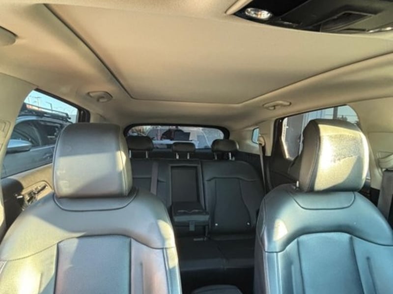 Kia SPORTAGE EX DSL 4X4 2.0 AUT 2023 - Imagen 3 de 6