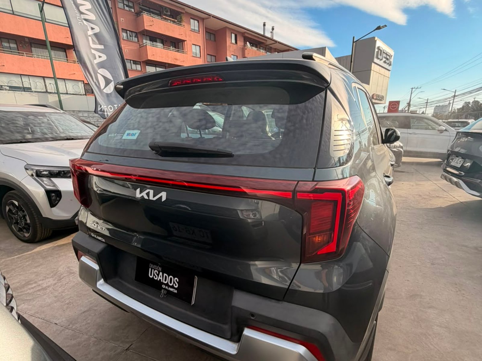 Kia SONET EX 4X2 MT 1.5 2025 - Foto 2 de 4