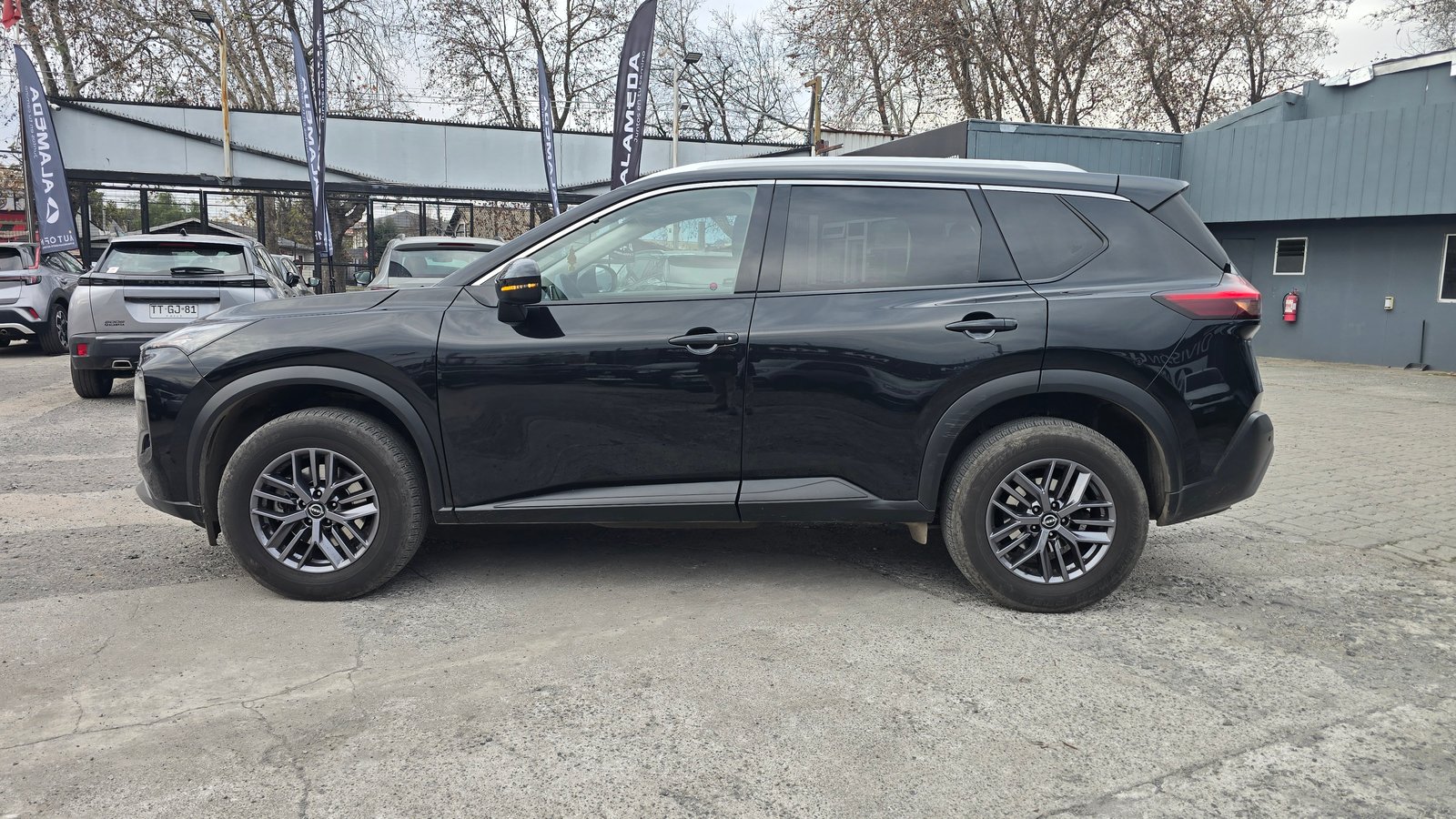 Nissan X TRAIL 4X2 2.5 AUT 2025 - Imagen 7 de 18