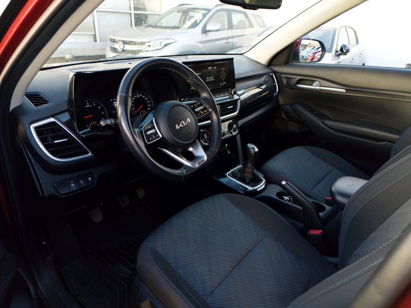 Kia SELTOS MPI 6MT 1.6 2023 - Imagen 7 de 10