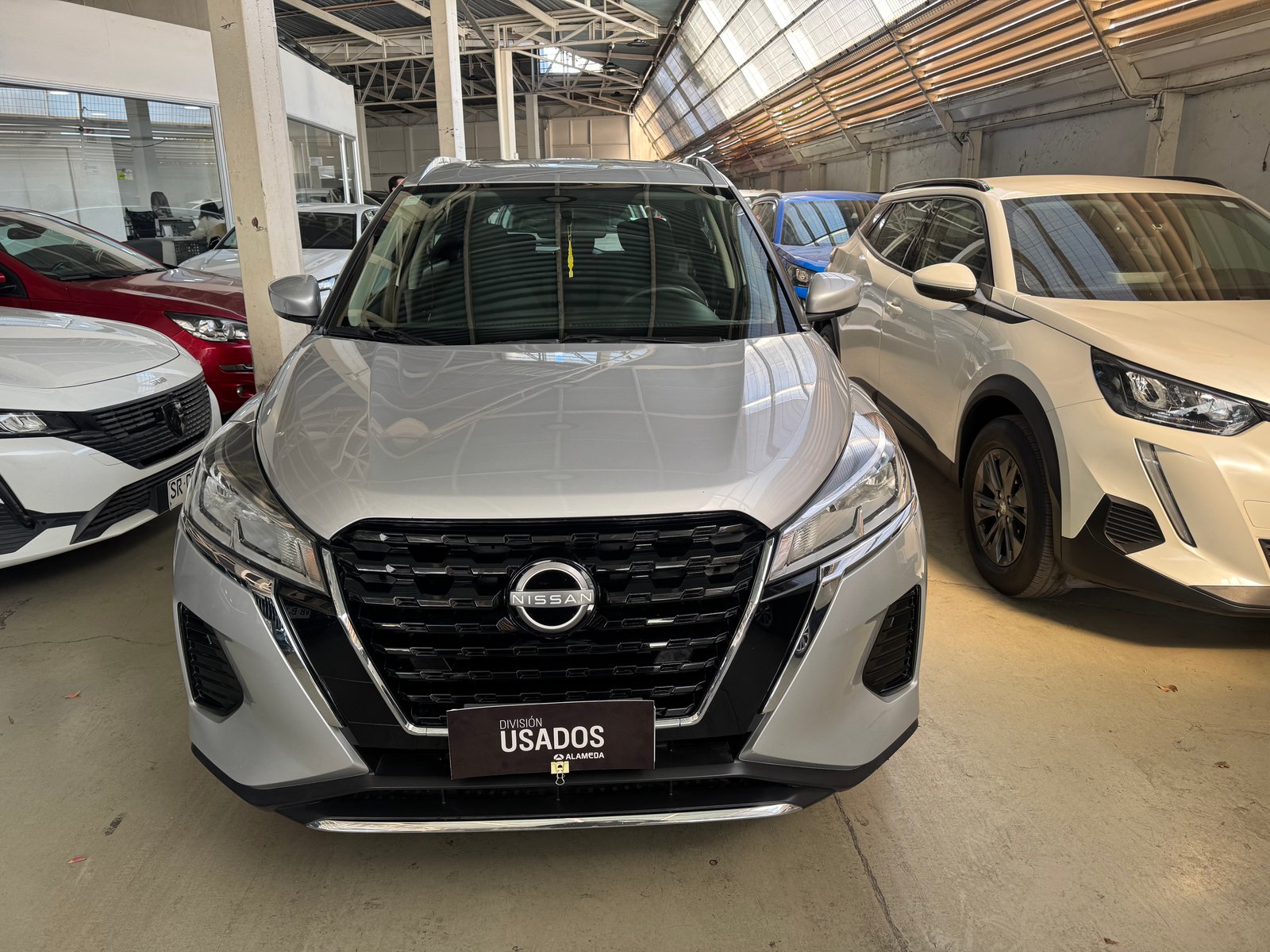 Nissan KICKS MT 1.6 2023 - Foto 2 de 10