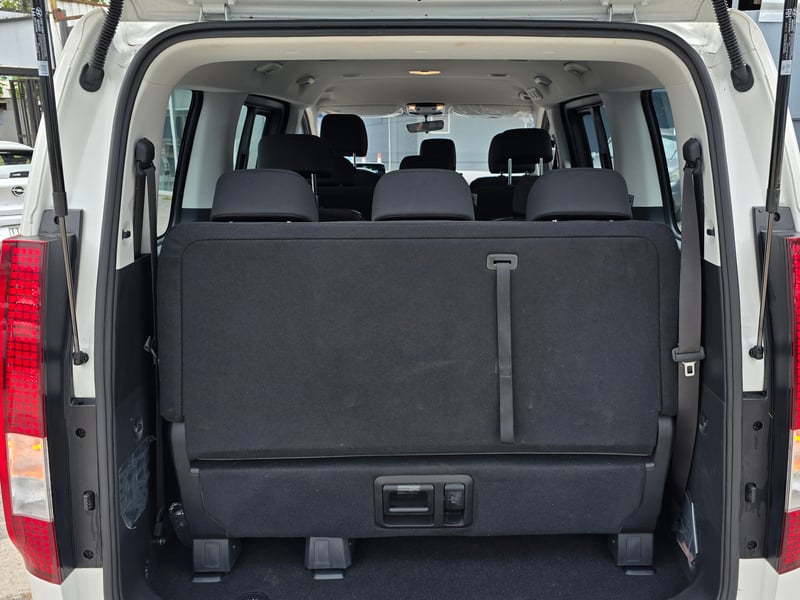 Hyundai STARIA 2.2 2025 - Imagen 6 de 7