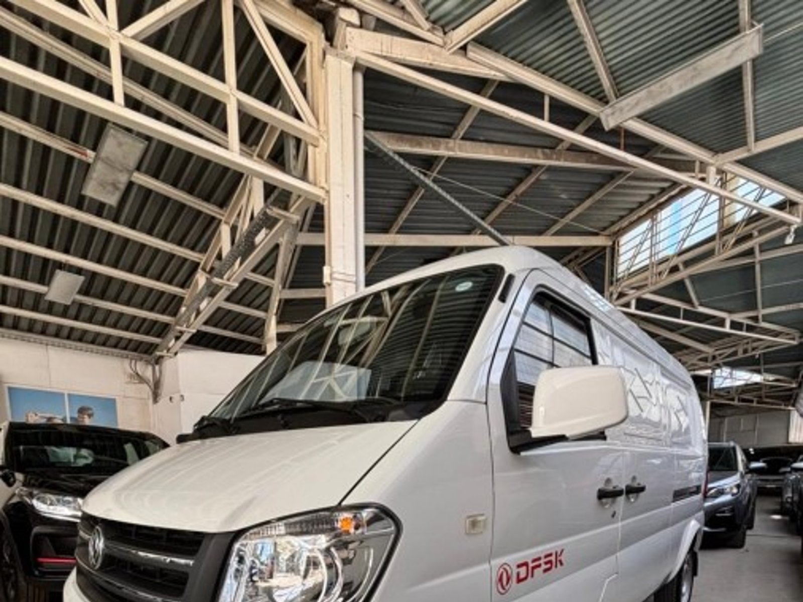 DFSK CARGO VAN C25 1.3 2023 - Foto 2 de 8