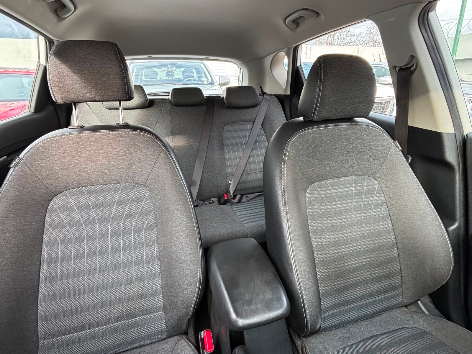 Kia SONET EX 1.5 2024 - Foto 4 de 5