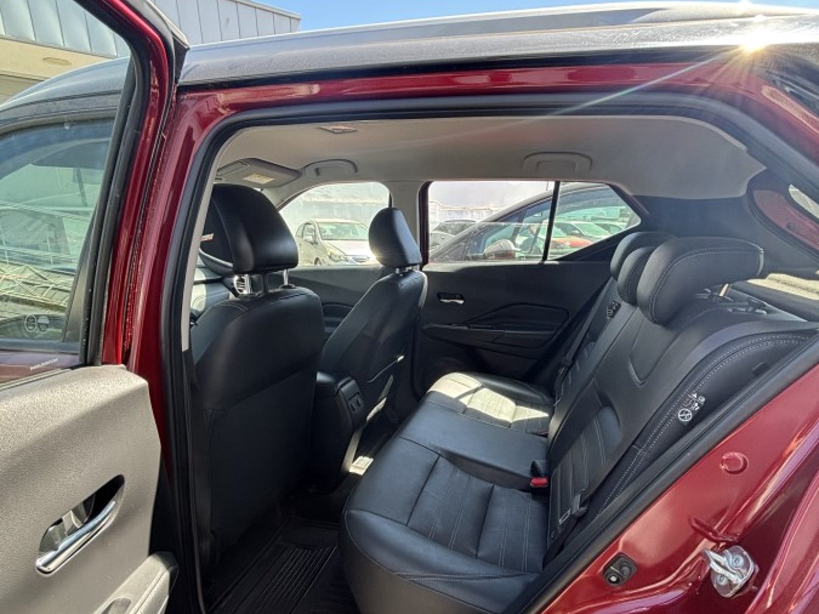Nissan KICKS 4X2 1.6 AUT 2023 - Foto 3 de 7