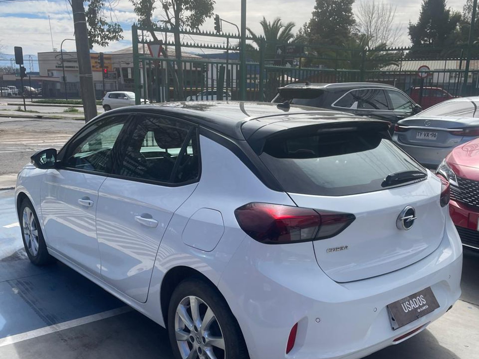 Opel CORSA 4X2 1.2 2024 - Foto 4 de 10
