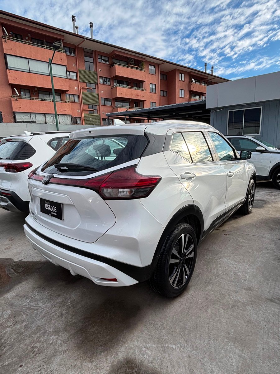 Nissan KICKS MT 1.6 2023 - Imagen 3 de 4