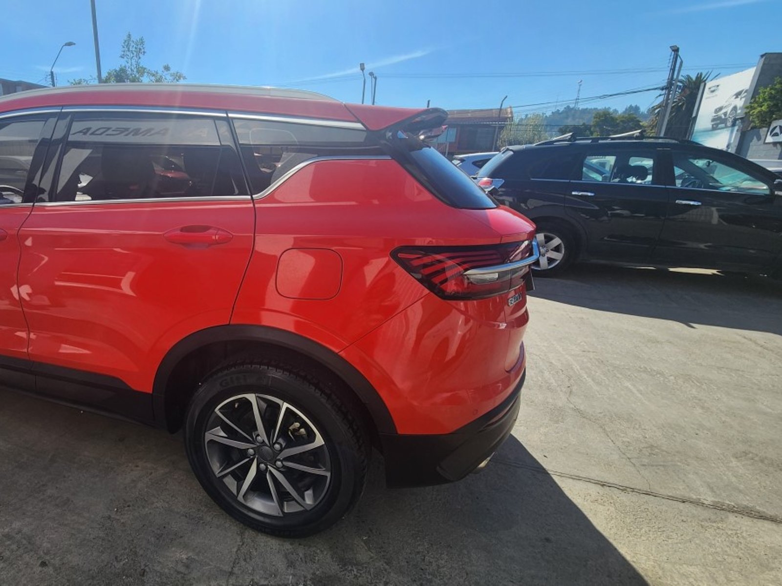 Geely COOLRAY 1.5 AUT 2023 - Foto 5 de 8
