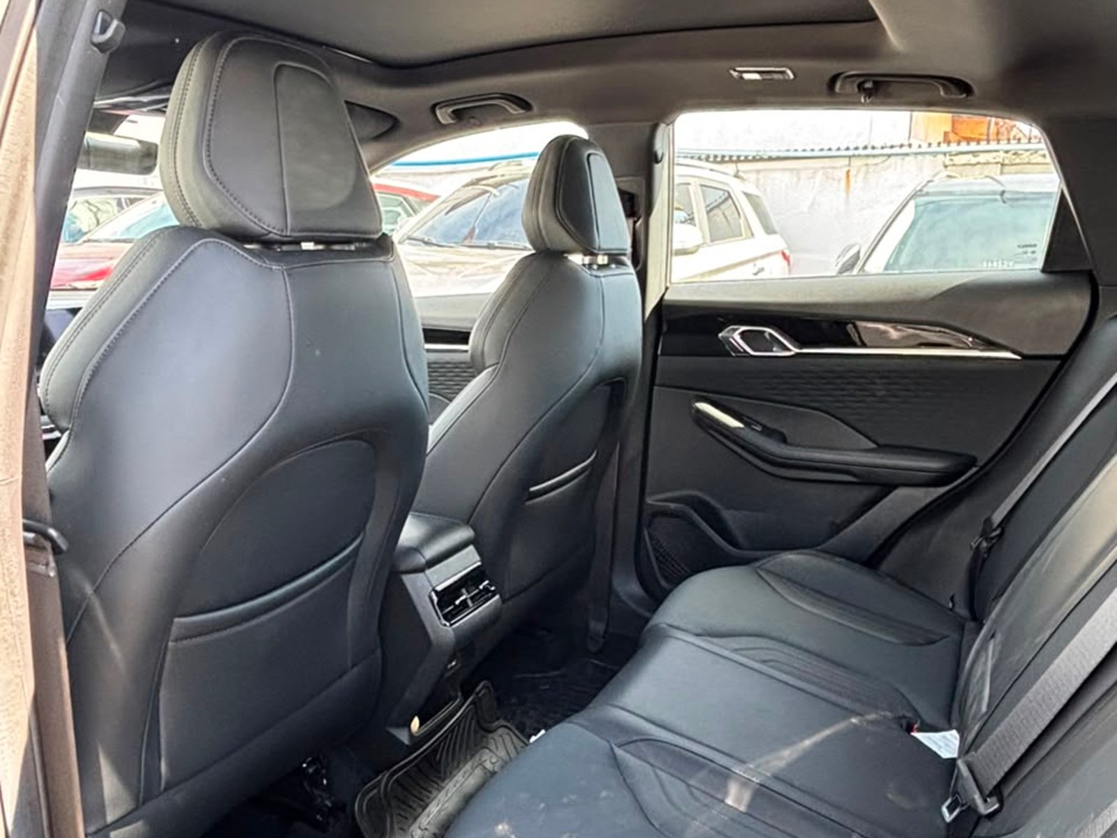 Geely COOLRAY 4X2 1.5 AUT 2025 - Foto 5 de 7