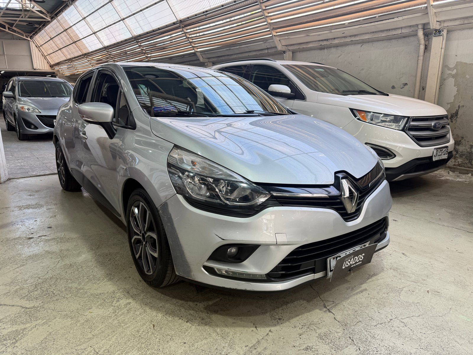 Renault CLIO IV HB 1.2 2019 - Imagen 3 de 8