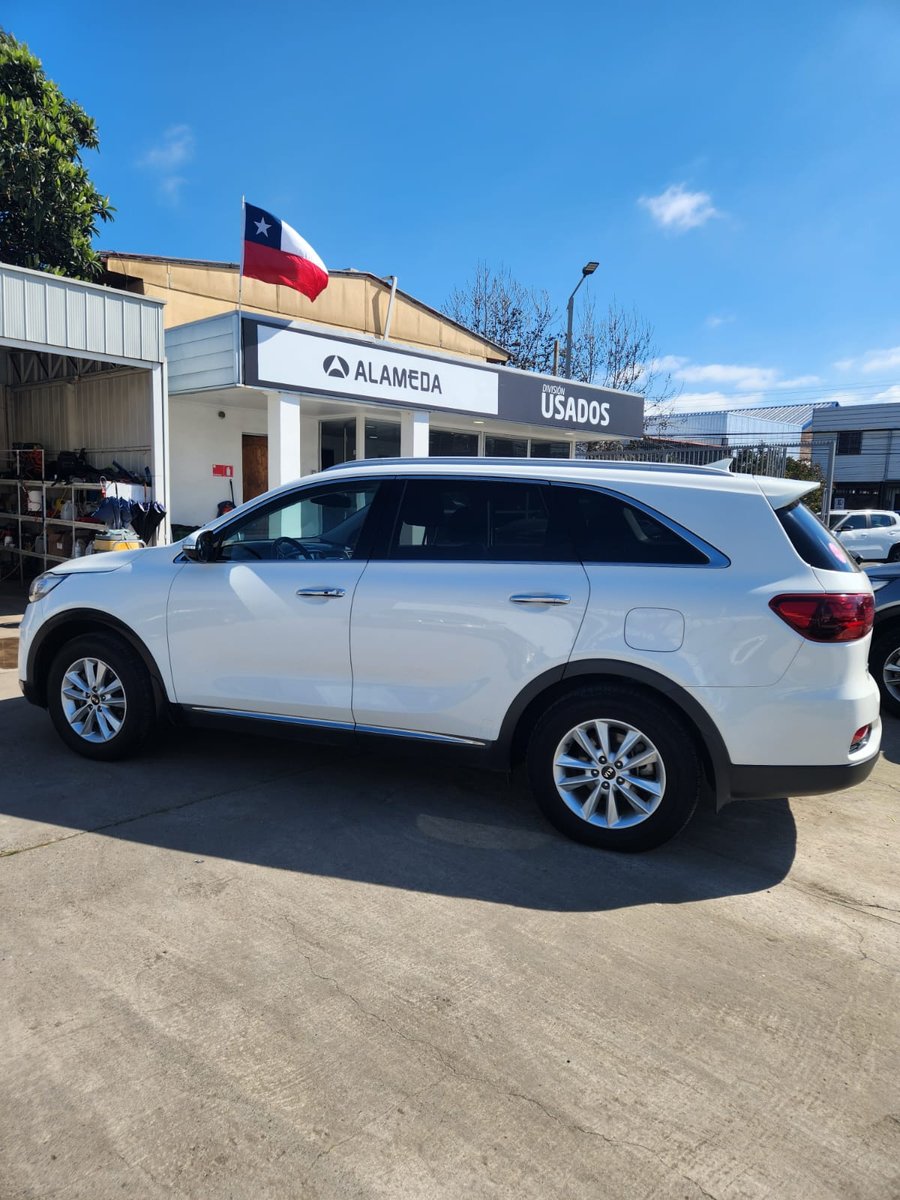 Kia SORENTO EX 2.4 2021 - Imagen 3 de 6