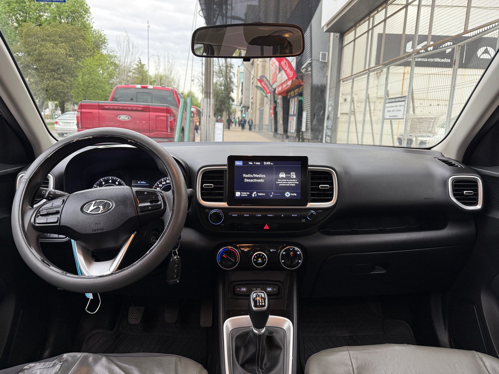 Hyundai VENUE QX 1.6 2022 - Imagen 7 de 8