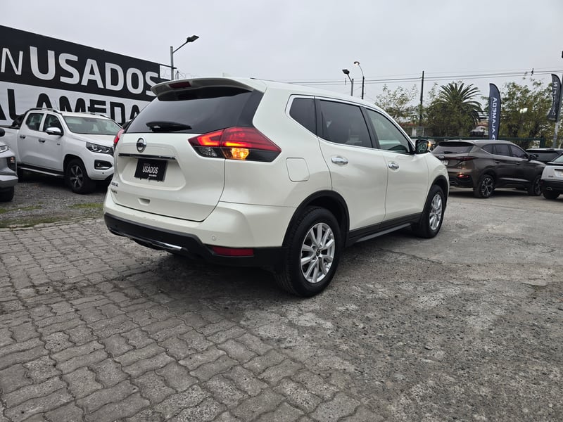 Nissan X TRAIL SENSE 2.5 2021 - Imagen 15 de 18