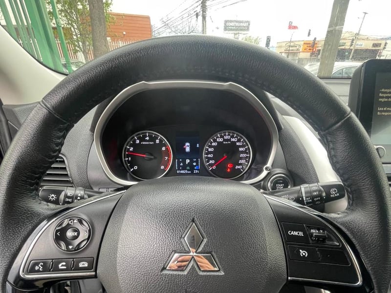 Mitsubishi ECLIPSE CROSS RT 1.5 AUT 2026 - Imagen 9 de 10