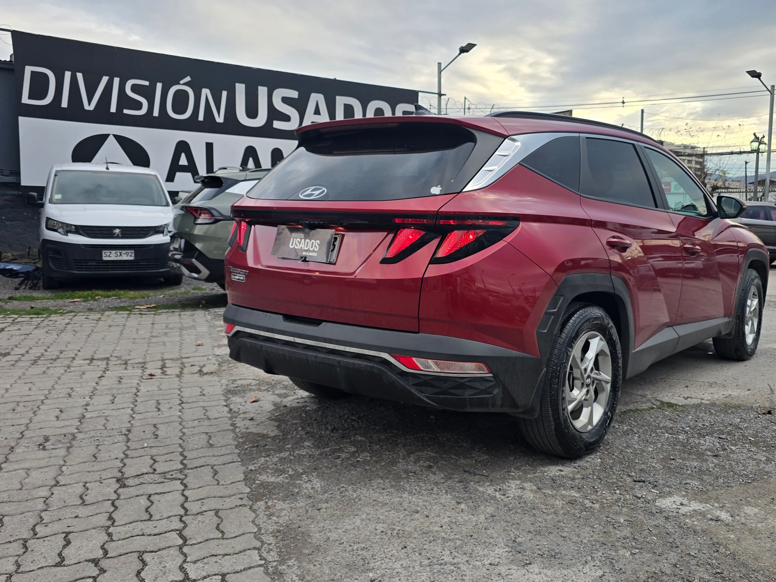 Hyundai TUCSON NX4 MPI 2.0 2023 - Foto 4 de 9