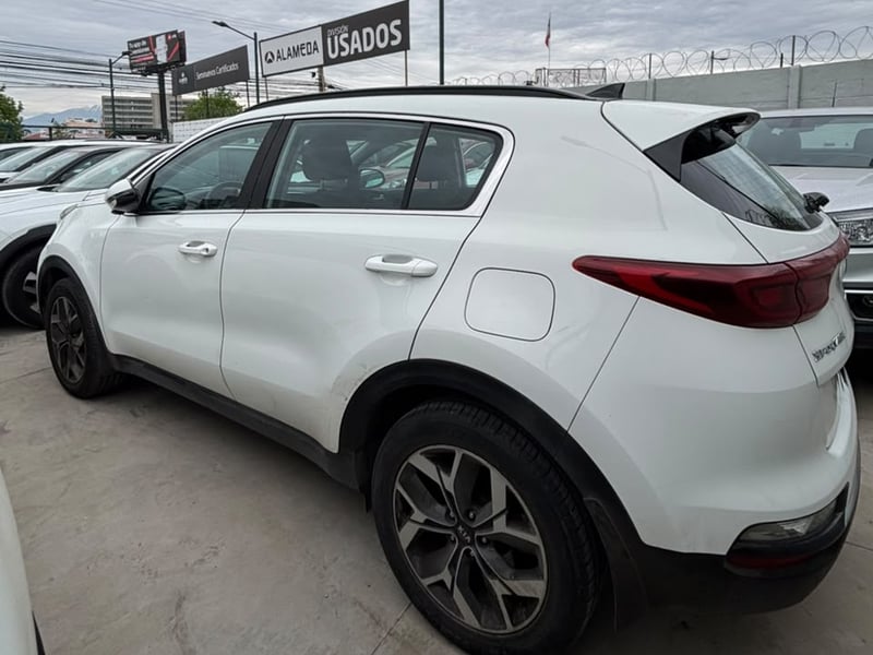 Kia SPORTAGE GSL 2.0 AUT 2019 - Imagen 4 de 5
