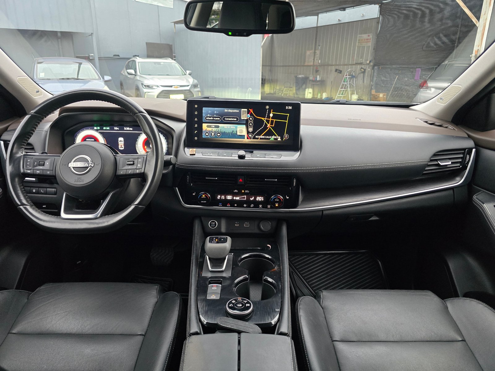 Nissan X TRAIL 4X4 7P CVT 2.5 2023 - Imagen 9 de 9